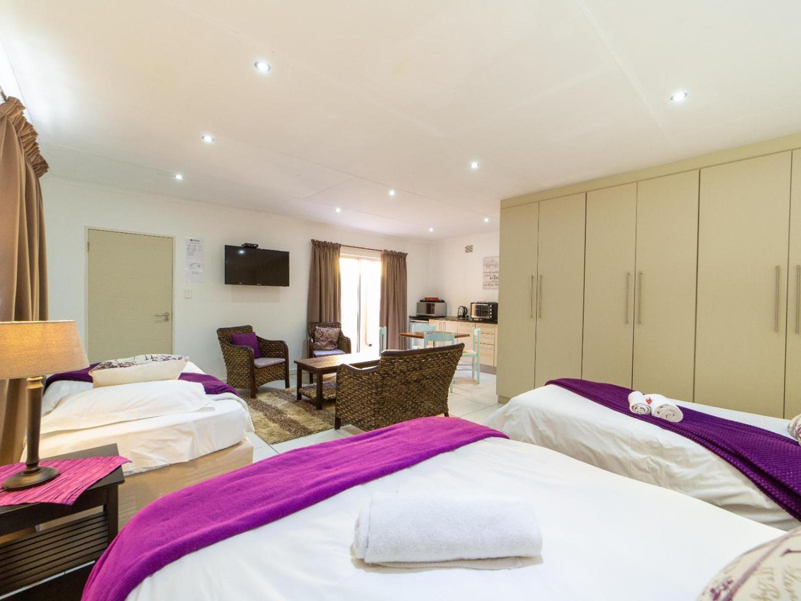 Sunriver Kalahari Lodge Riverside Stay In Upington Room photo