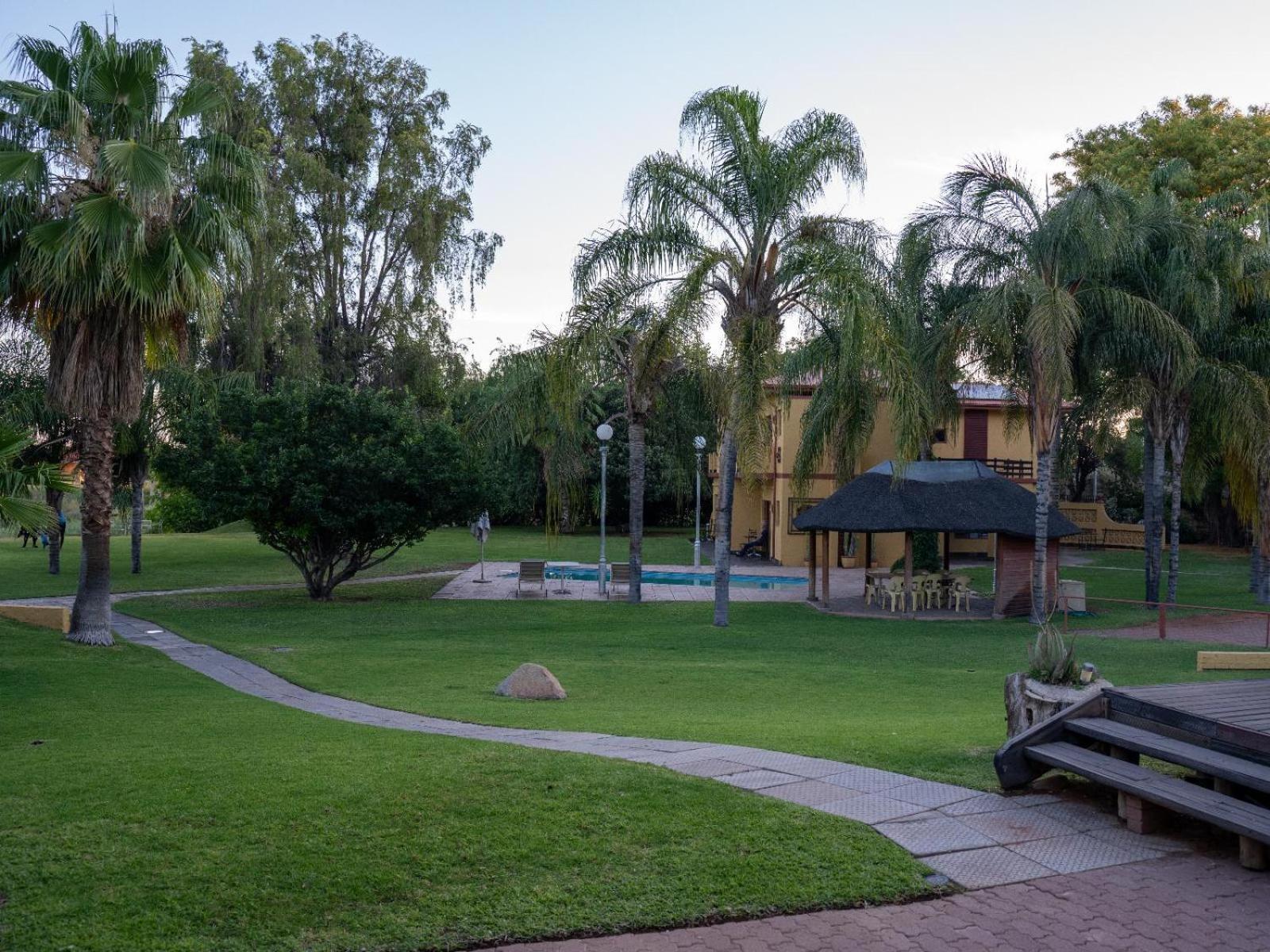 Sunriver Kalahari Lodge Riverside Stay In Upington Exterior photo